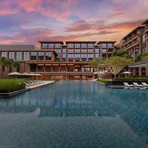 Courtyard By Marriott Bangkok Suvarnabhumi Airport
